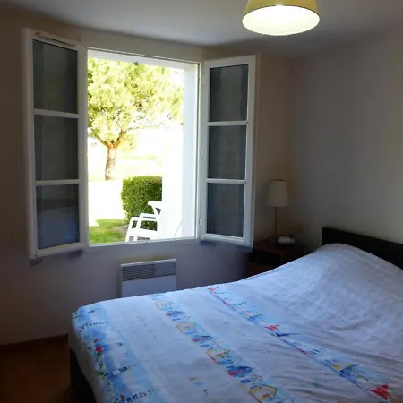 Maison De Vacances Avec Piscine Chauffee, Terrasse, Parking Privatif, Proche Golf Et Plages - Fr-1-224-704 بيت للعطل *